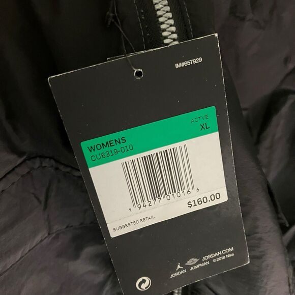 Nike Air Jordan Jacket WMNS XL Black Windbreaker  CU6319-010 Sporty Reflective - Picture 14 of 15